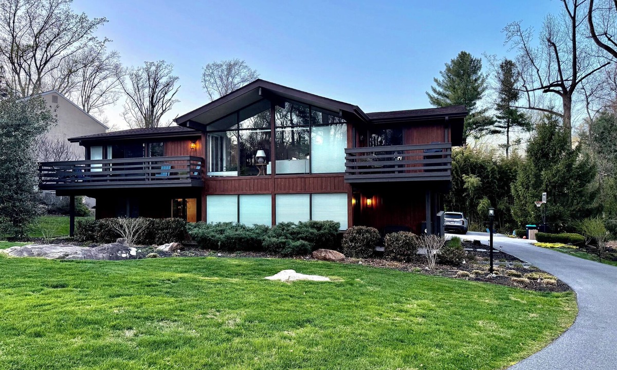 Berwyn House | 1 Mile From PGA Championship - 4-BR Modern house in Berwyn