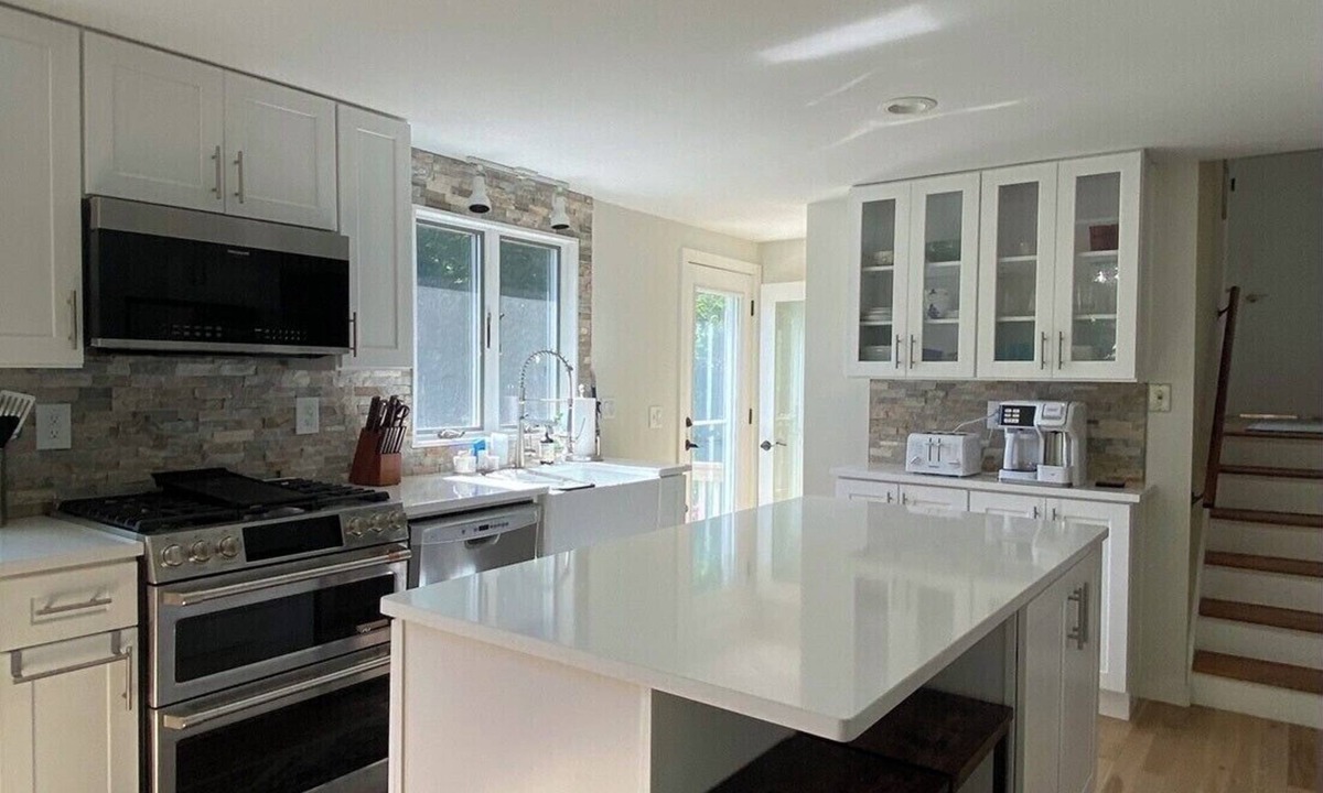 Cape Elizabeth House | Beautiful Cape Elizabeth Home just a Short Walk to the Beach & Restaurants!