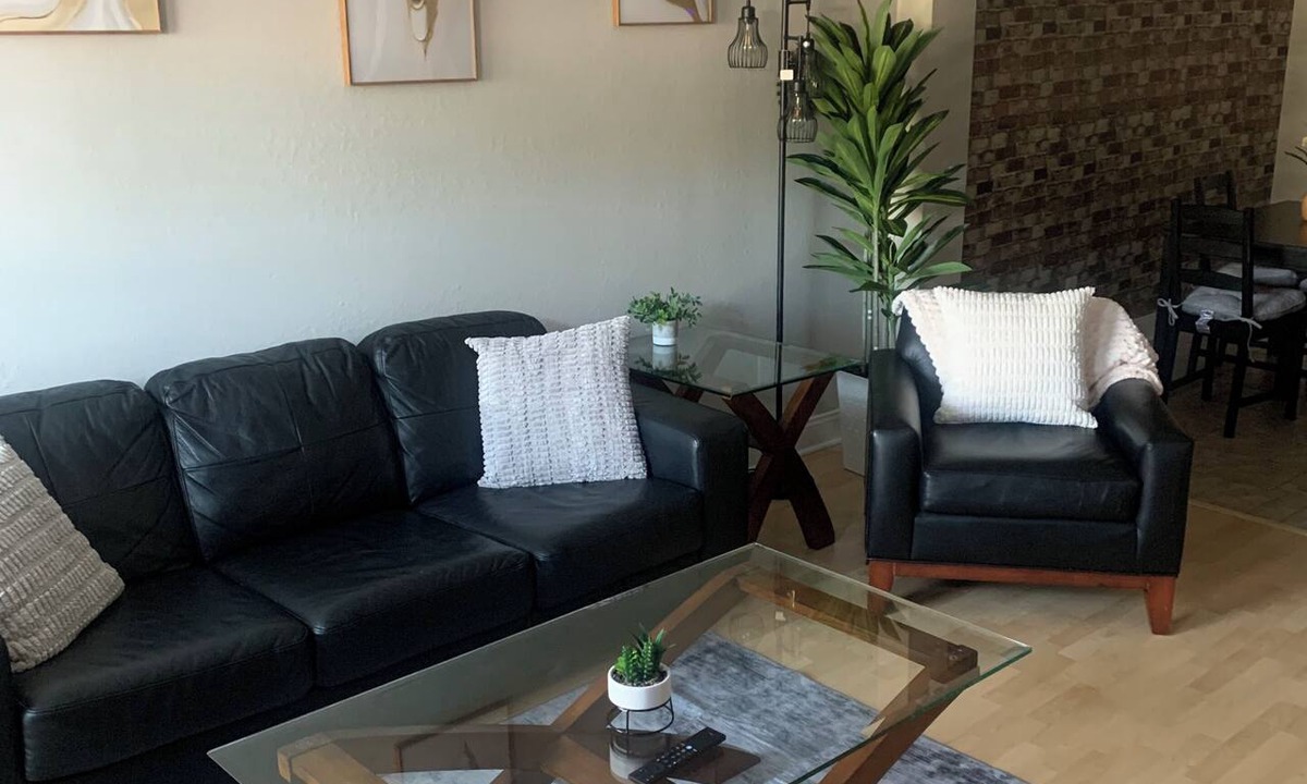Villa Heights House | Better Days