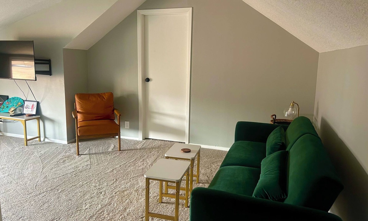 Woodstock House | Charming 1-bedroom house with WiFi and AC in beautiful Portland