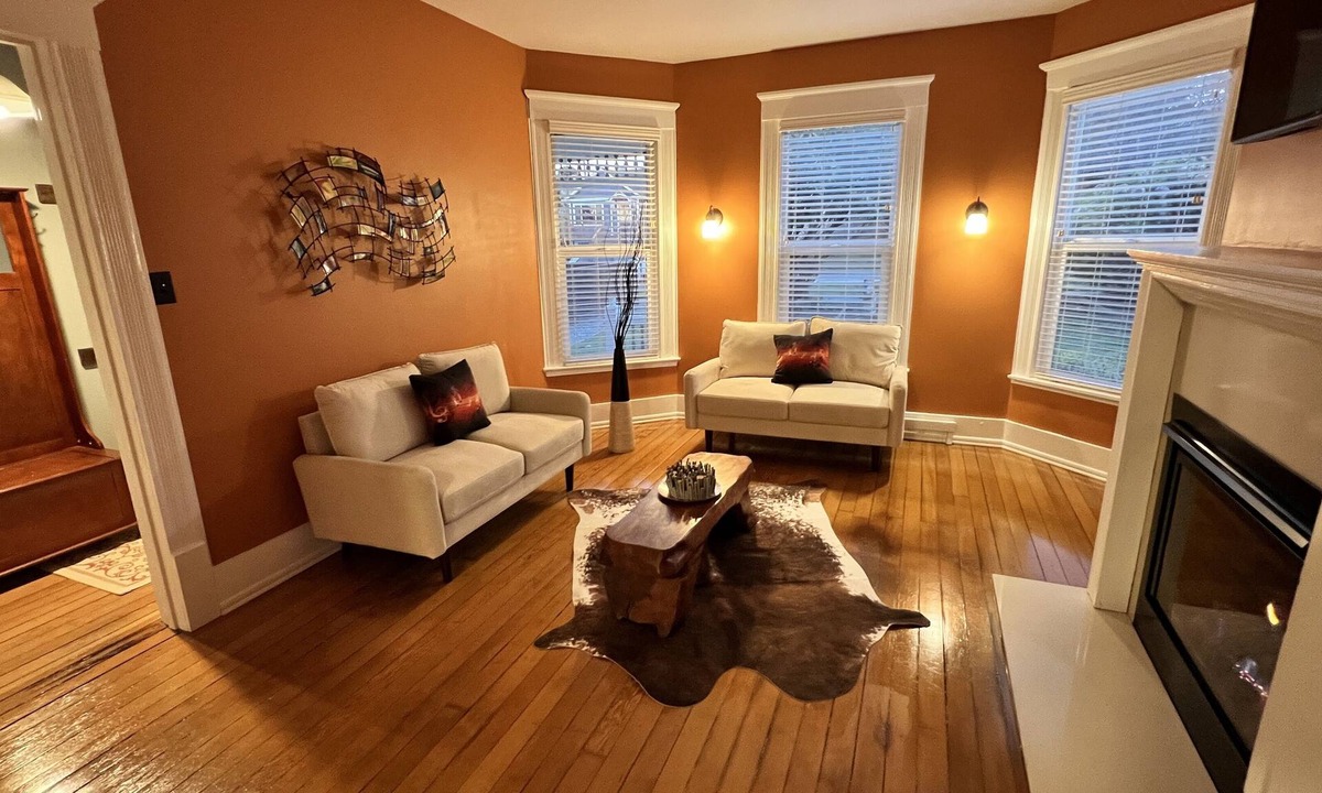 North Admiral House | Charming Victorian Home