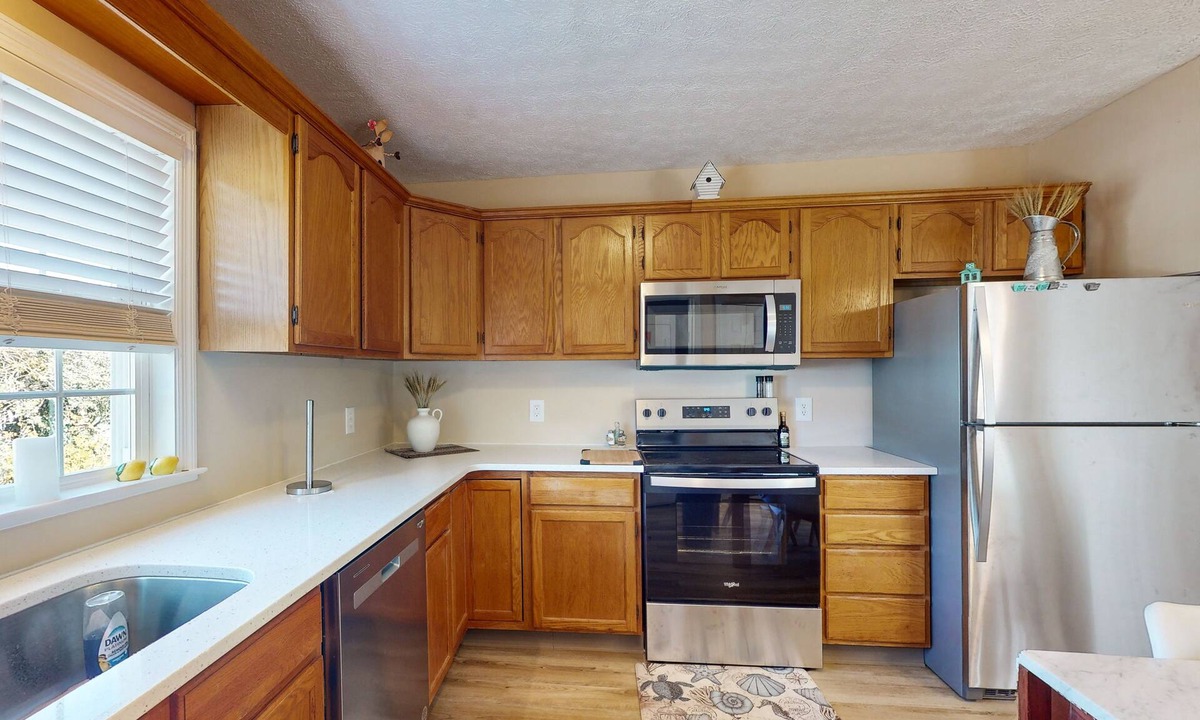 Salter Path Cottage | Coastal home with patio, close to beach and local attractions