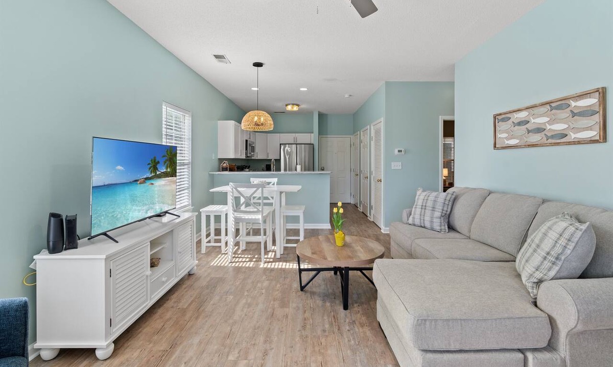 Surfside Beach Condo | Cross Gate 104 - End Unit, Lake View, Pool