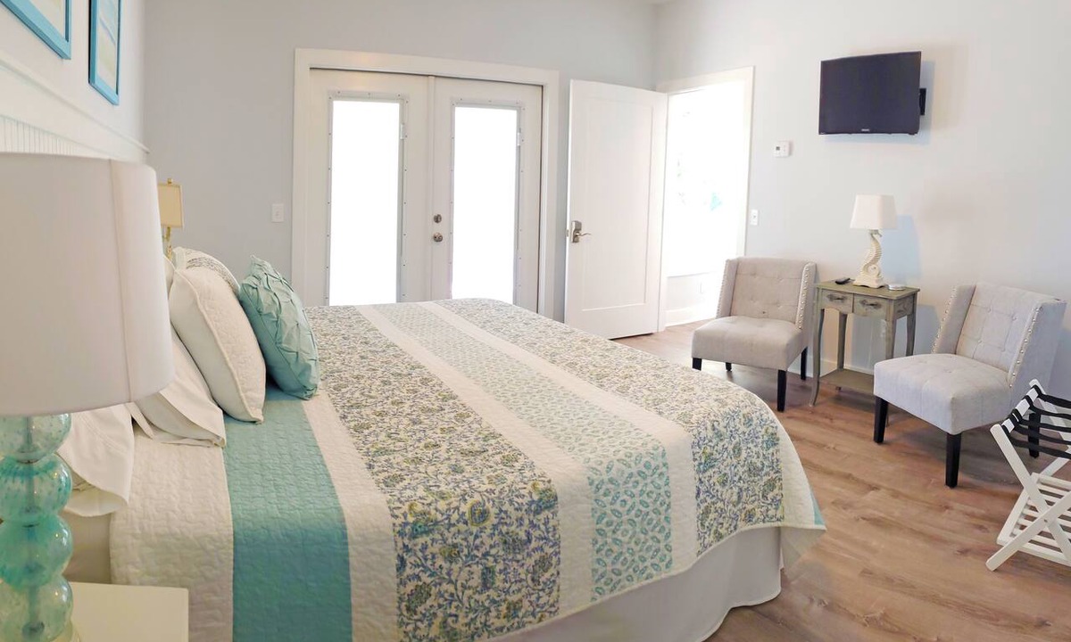 Darien Bed & Breakfast | Darien Waterfront Inn