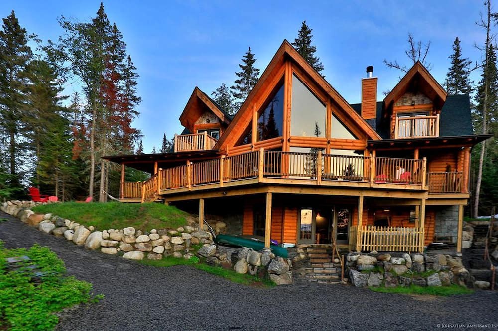 Lake Placid Cabin | Experience Hilltop Privacy in a Luxury Log Home with Epic Mountain Views in Lake Placid, NY