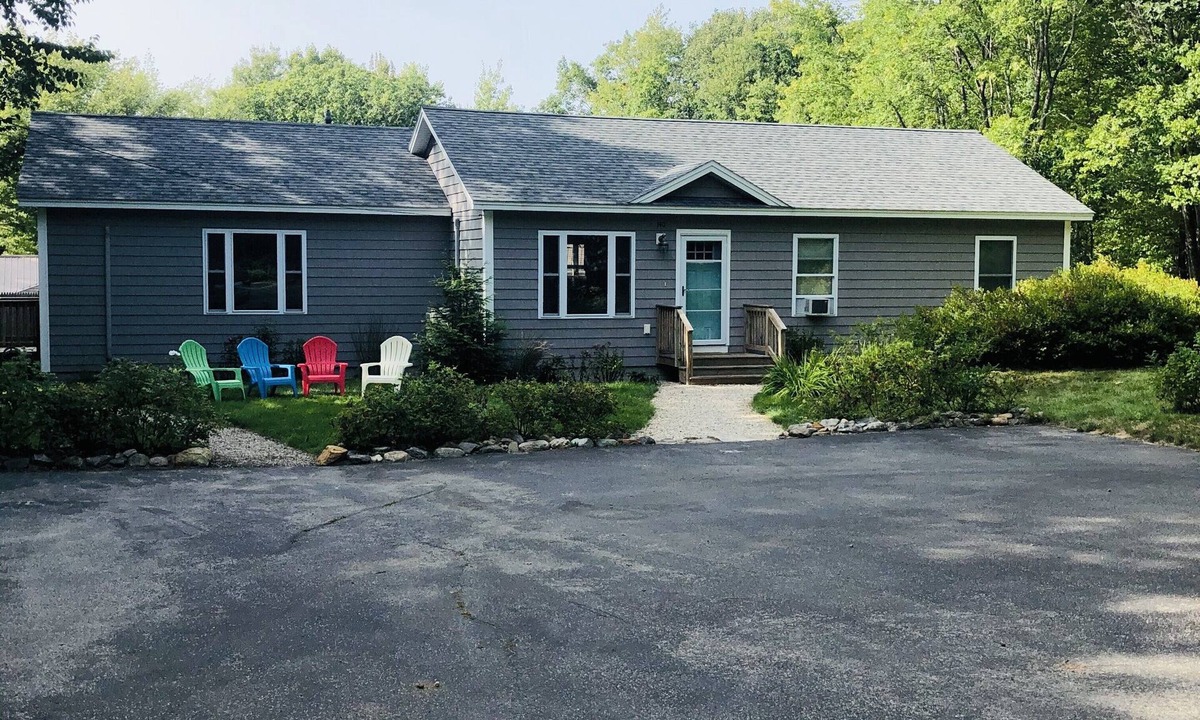 Cape Porpoise House | Fab Sunny Kennebunkport home ,7Mins.beach,Openings for Summer 2024, 365 per nite