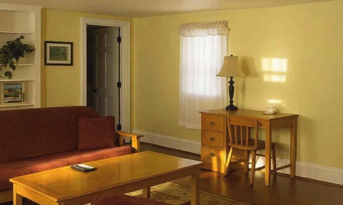 Dryden Apartment | Lakefront Porch Suite on Wilson Lake w/Kayaks & Kitchenette
