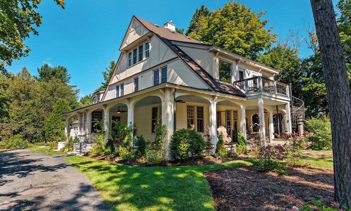 Lake Placid House | Luxury Walk-to-Town Adirondack Retreat | 7 Bedrooms | Sleeps 14