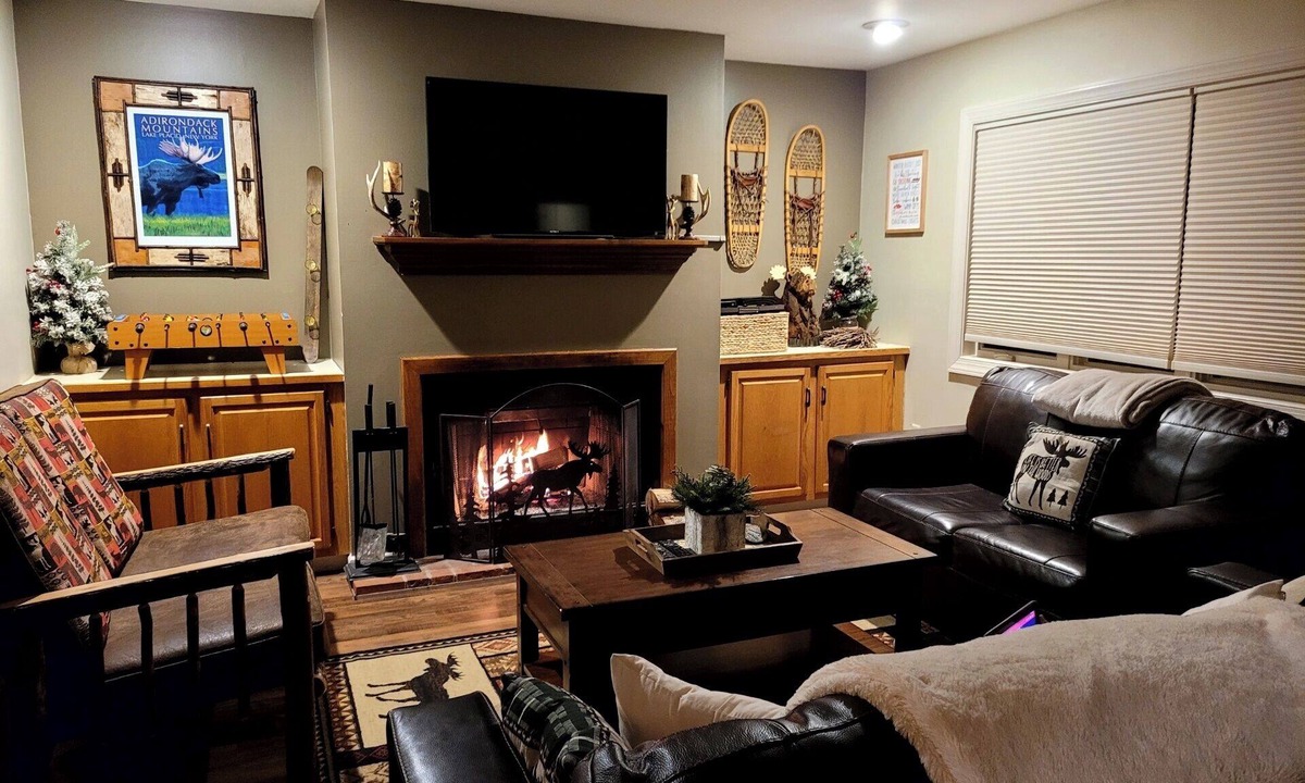 Lake Placid House | Moose Tracks: a gorgeous two bedroom luxury townhouse, sleeps 6, AC, in town