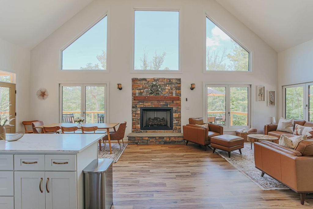 Roseland House | On Mountain Time