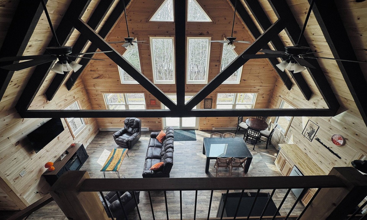 Monticello House | Peaceful lake house with game room on beautiful Conroy Lake in Maine!
