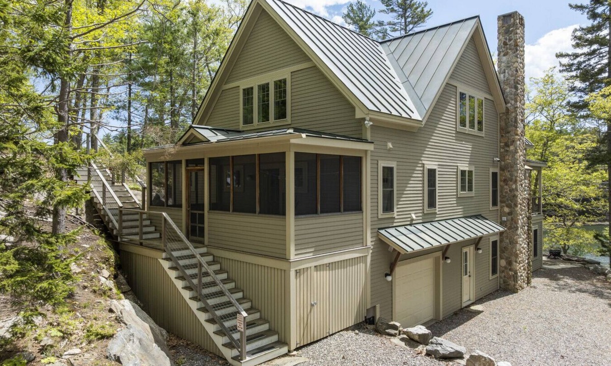 Edgecomb House | Peaceful Riverfront Hideaway | 4BR/3BA | Wildlife, Views & Deep Water Dock