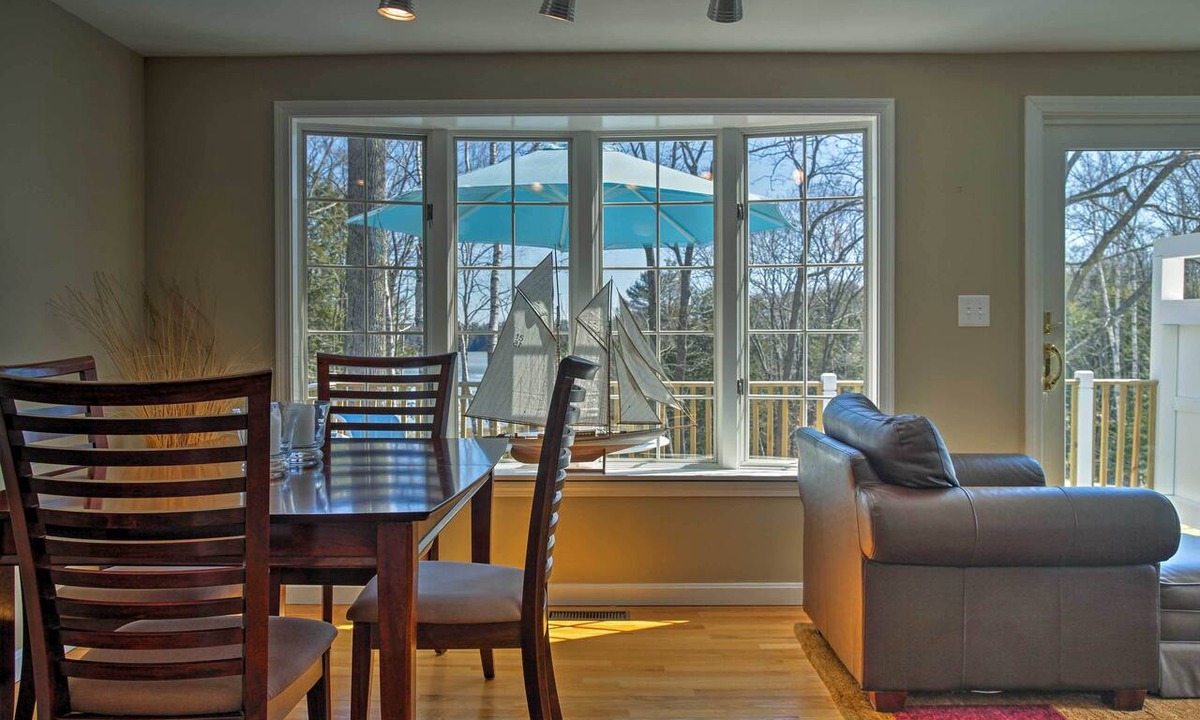 Freeport Apartment | Peaceful Waterfront Apt w/Deck, 22 Mi to Portland