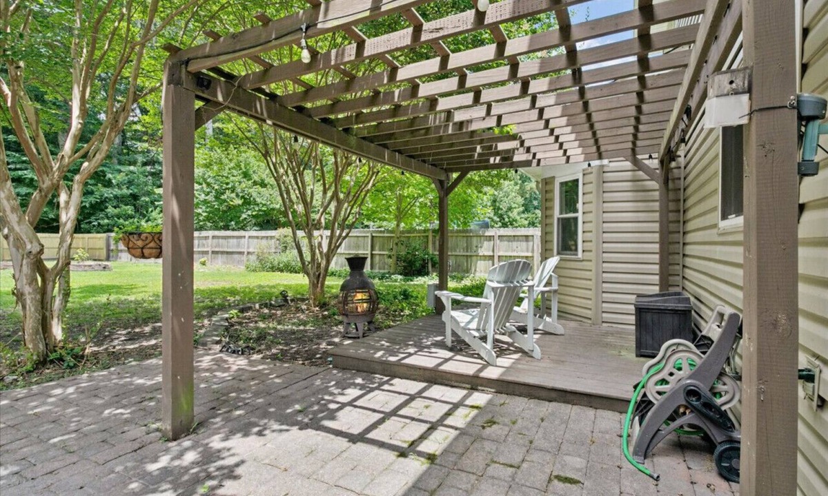 Virginia Beach House | Pet-Friendly Home with Fenced Yard, Monthly stays