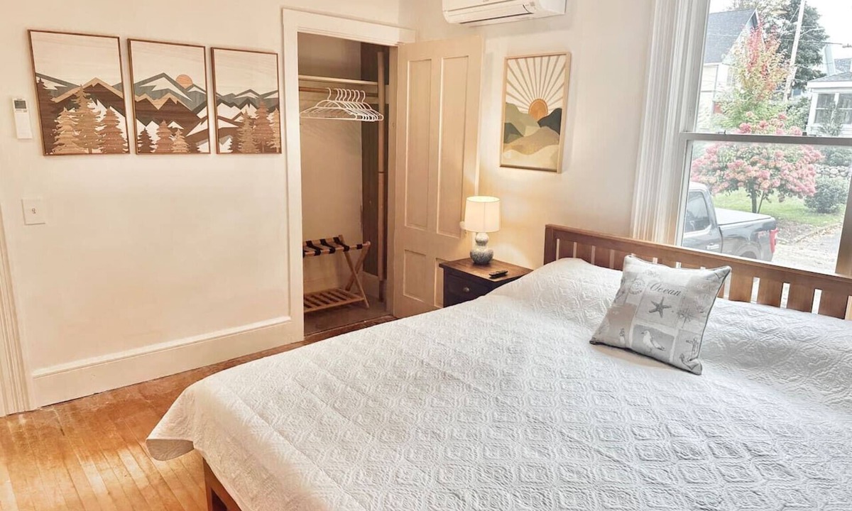Bar Harbor House | Private Downtown Bar Harbor Four-Apartment Home