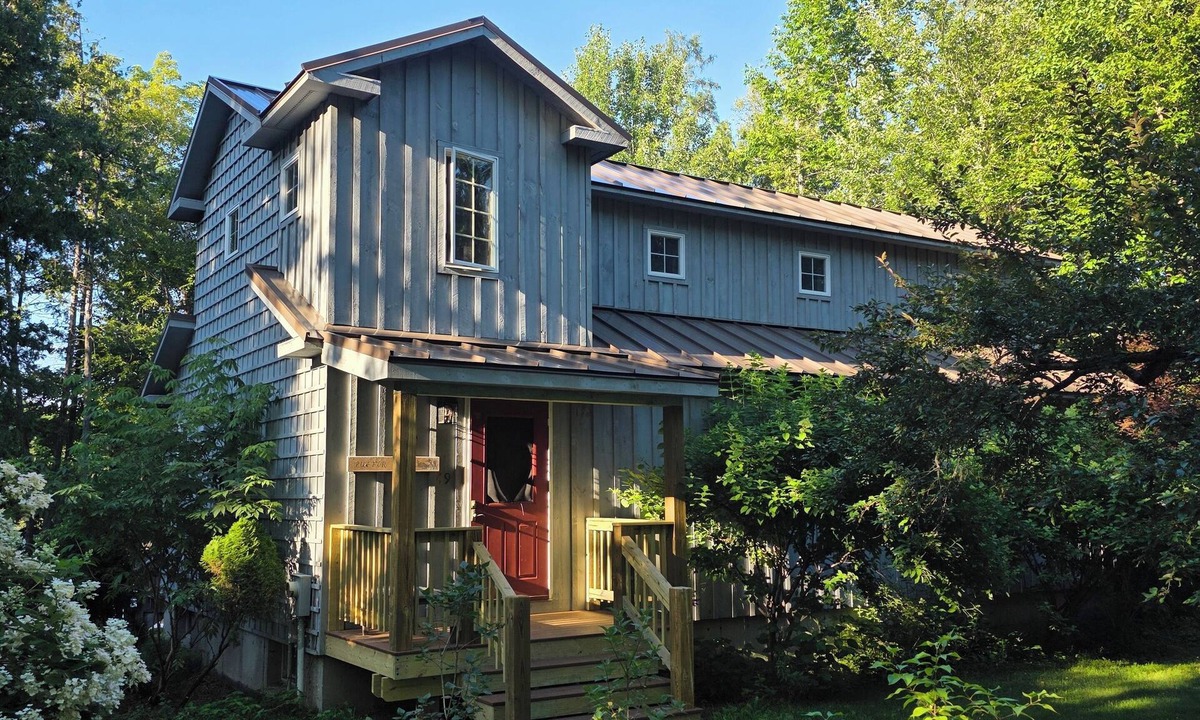 Dexter House | Puffers Place Lodge