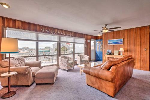 Narragansett House | Rhode Island Oceanview Retreat: Walk to Shore!