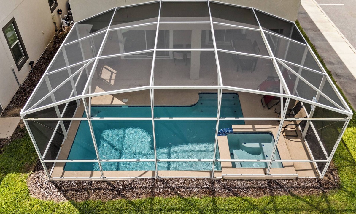 Davenport House | Screened Pool | Game Area | Kids Bedroom | Near Attractions
