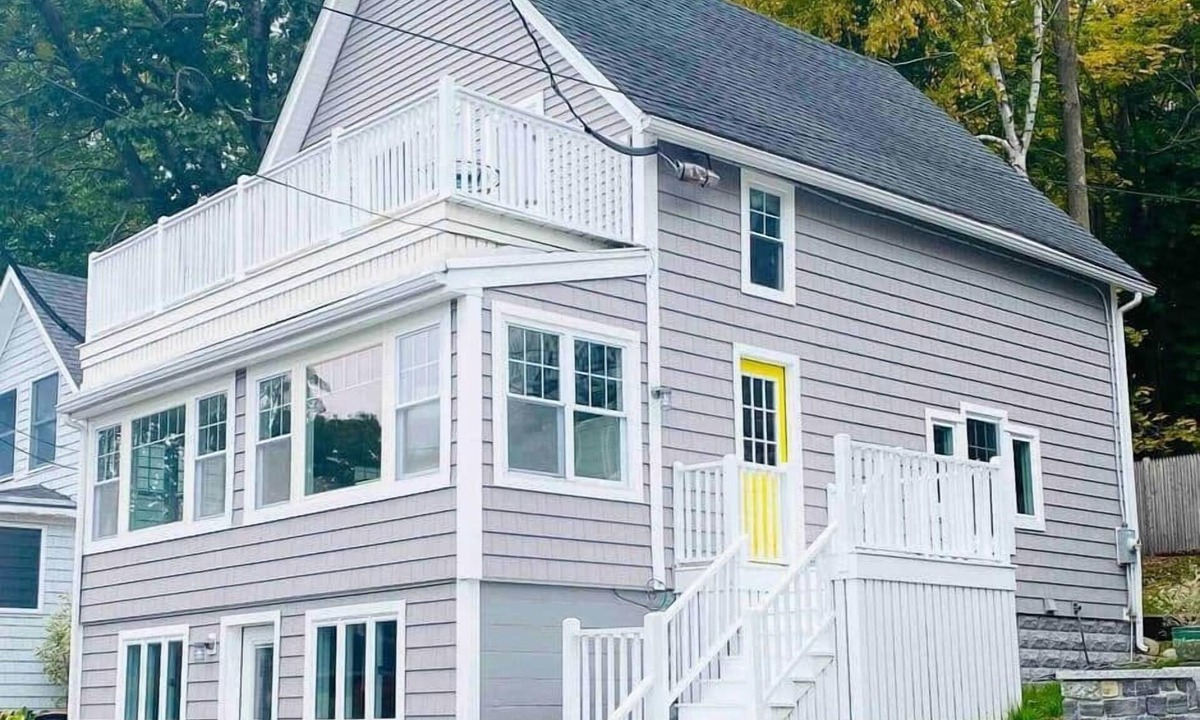 Town Landing House | Seaside 4 bed, 1 bath cottage- minutes to Portland