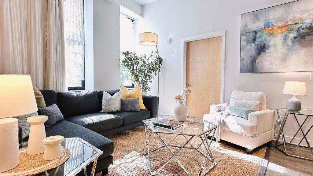 Downtown Apartment | Spacious Five-Bedroom with Two Bathrooms in Downtown Providence