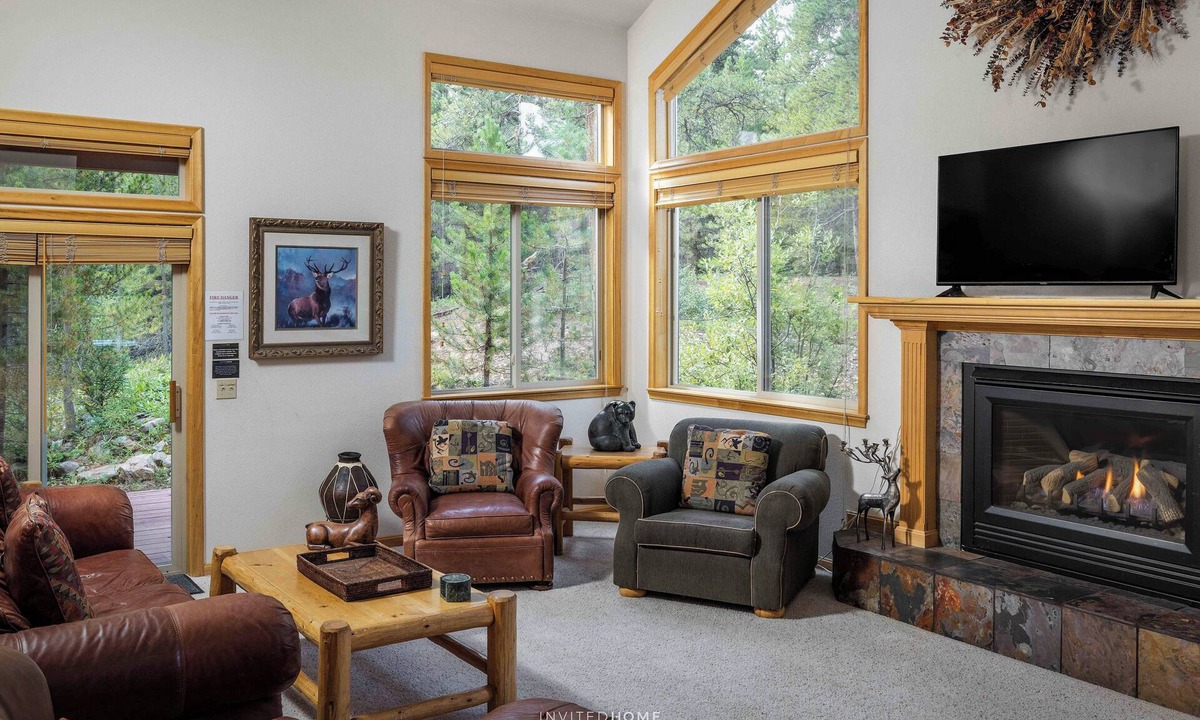 Breckenridge Heights House | Summer Retreat by InvitedHome | BBQ, Hot Tub, Dog Friendly, 5 Min to Downtown