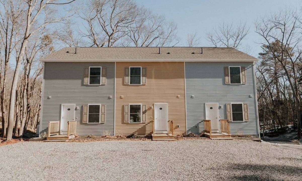 Ellsworth Apartment | Tide Watch - Downtown Ellsworth Apartment!