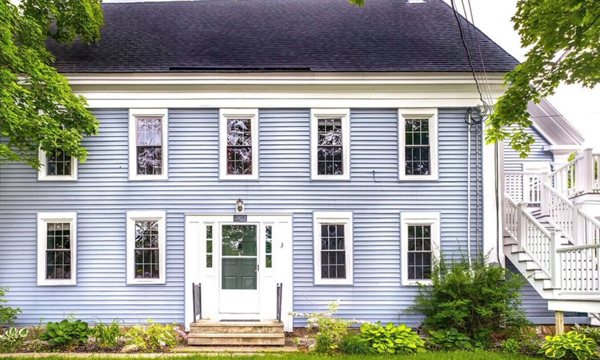 Topsham Villa | Westwind on Winter St - 2 bedroom townhouse apartment near downtown Topsham/Brunswick