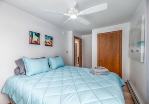 Pine Point Beach Home| Fire Pit| Walk To Beach