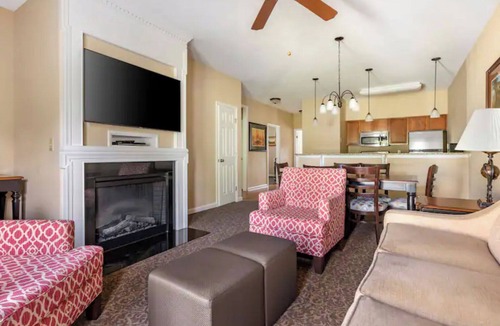 Berkeley Condo | 2 Bedroom Condo, Historic Powhatan, Hilton Resort!