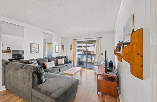 North Myrtle Beach House | 2 Bedroom Oceanview Condo at Sea Cabin! Sleeps 5!