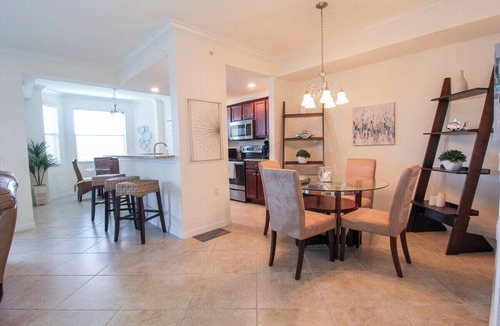Lakewood Ranch Condo | 2 BR lakefront condo In Lakewood National - Overlooking the golf course - Array of Sunshine