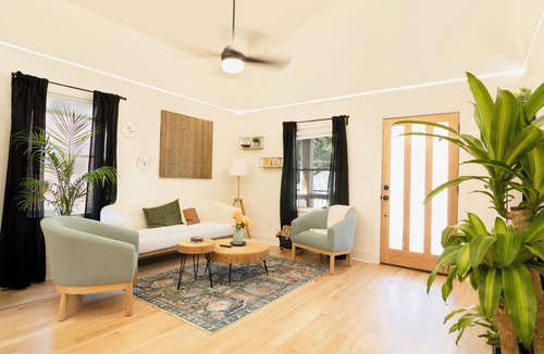 Pittsburgh House | 3-bedroom home in beautiful Atlanta. 10 mins from Mercedes Benz. FIFA World Cup