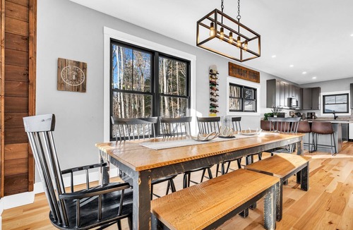 Sunday River Area House | 3 Min to Slopes | Stunning Mountain View
