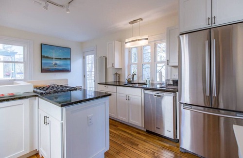 Munjoy Hill Cottage | 3BR Cottage Parking A Peaceful Oasis on Munjoy Hill