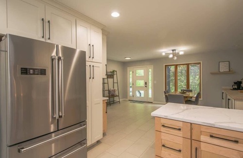 Maggie Valley House | 3BR w/Sunroom | Close to Ski+Trails+Views+Free Tix