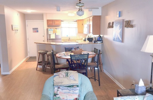 Wilmington Beach Condo | 3rd Floor 2BR OF Condo - Near Boardwalk; chairs/umbrella provided in the summer