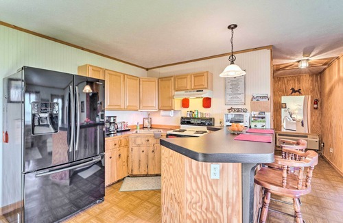 Morganton Cabin | 5 Mi to Downtown Morganton: Cabin on Horse Farm