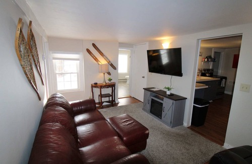 North Creek House | 6BR Downtown Duplex Walk to Gore & Main St | Porches, Game Room | Sleeps 12