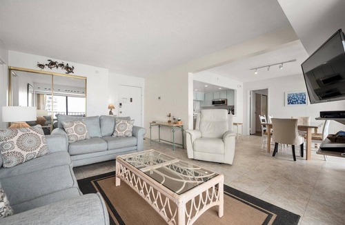 Little Salisbury Condo | 9400 Building - 2 Bedroom Condo with Gorgeous Side Ocean View
