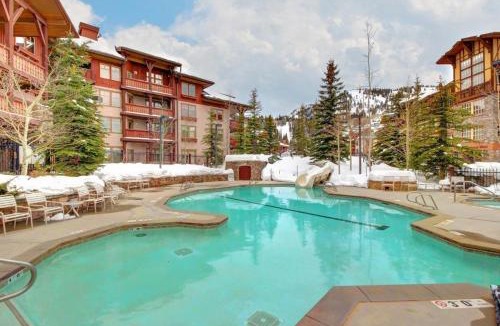 Salt Lake Mountain Resorts House | Apex View
