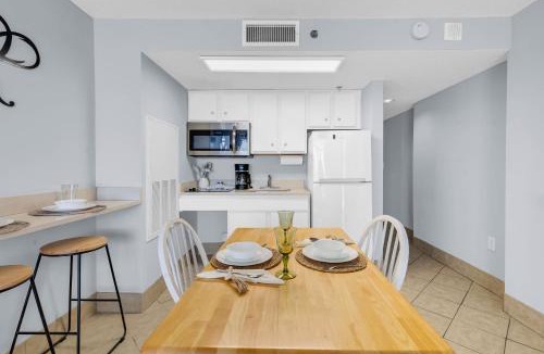 Myrtle Beach Apartment | Atlantica Beachfront Condo w Private Balcony