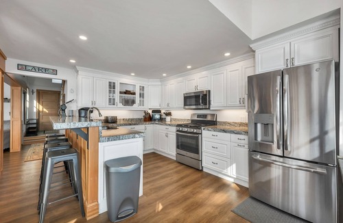 Moultonborough House | AUGUST SPECIAL RATES Lakefront Home with Beach and Outdoor Living Sleeps 15