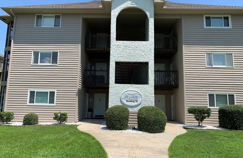 Sea Trail Condo | Awesome Lake Views highlight coastal wildlife at this comfortable Retreat!