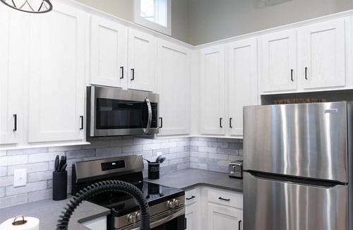 Bryson City Ski Chalet | Bear River Tiny Luxury Living with River Views