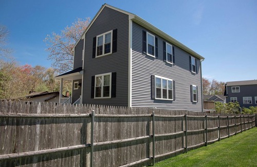 Bonnet Shores House | Beautiful 3 Bedroom 3 Bath Beach House in Bonnet Shores!