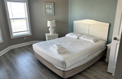 Duck Resort | Beautiful 3BR Condo in OBX, NC, Beach, Pools, Hot Tub, Family Resort Aug. 9-15