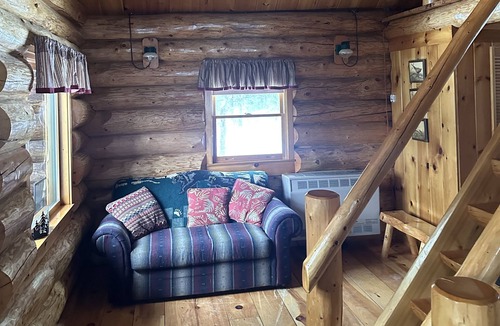 Masardis Cabin | Beautiful handcrafted log cabins located on the Aroostook river