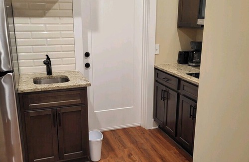East Nashville Apartment | Beautiful, quiet one bedroom apartment in East Nashville!