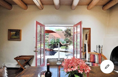 Historic Eastside House | Beauty and Comfort- Location-Enclosed Patio-Hot Tub - Last Min.449nt!