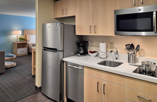 Gwinnett Place Hotel | Better Choice For Your Vacation! Accessible location and Spacious unit awaits